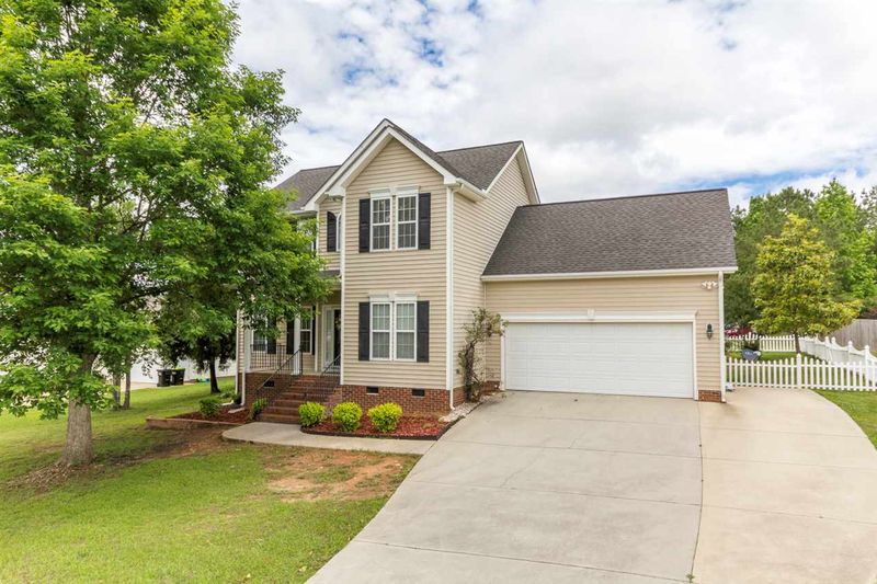 160 Line Dr, Raleigh, NC 27603