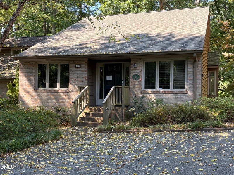 160 Montrose Dr, Durham, NC 27707