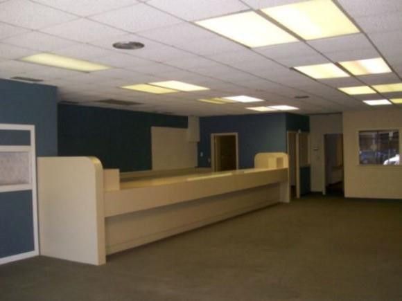 160 Moore St, Sanford, NC 27330