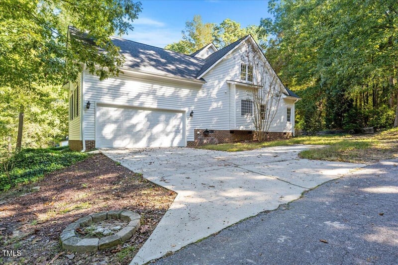 160 Normandy Rd, Louisburg, NC 27549