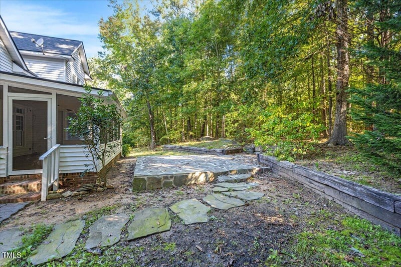 160 Normandy Rd, Louisburg, NC 27549