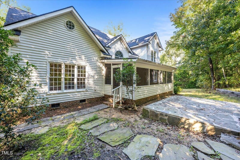 160 Normandy Rd, Louisburg, NC 27549