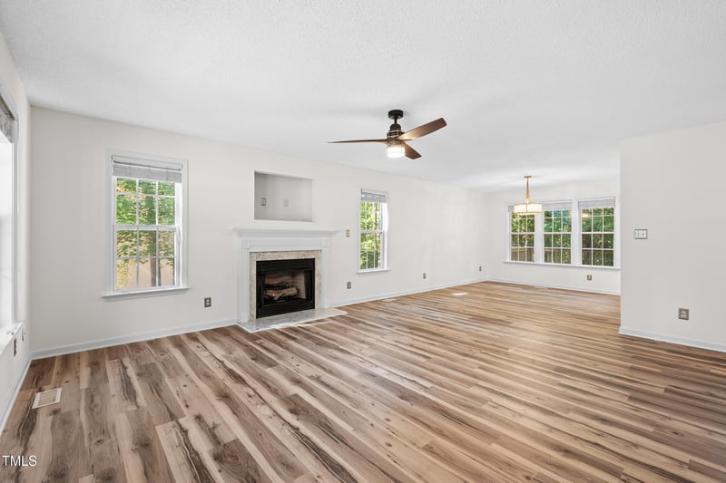 160 Old Cabin Ct, Angier, NC 27501