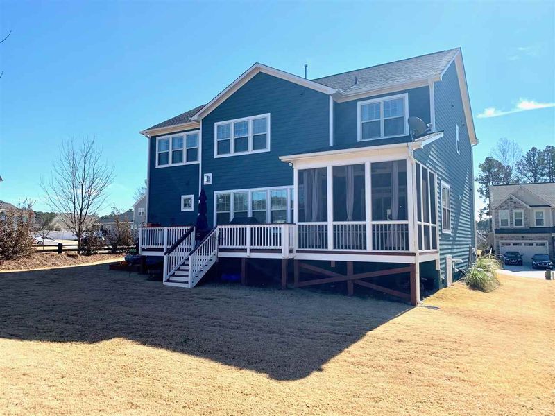 160 Restonwood Dr, Apex, NC 27539