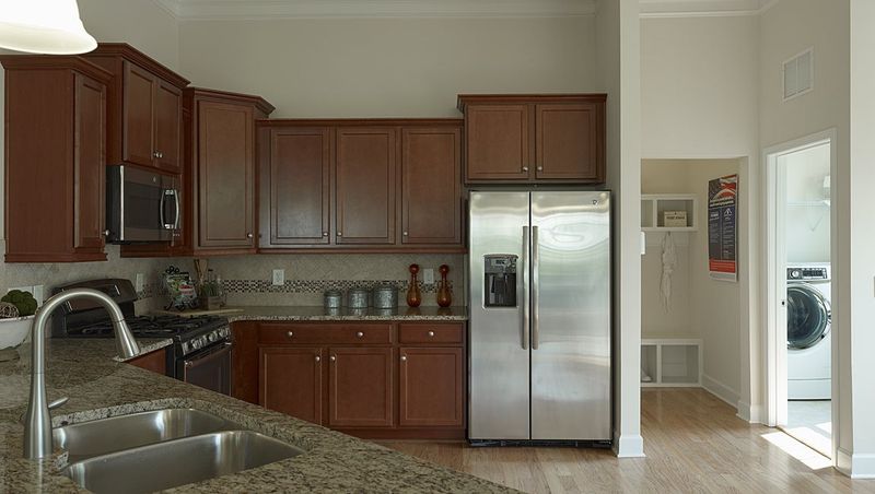 160 Roaring Creek Dr, Garner, NC 27529