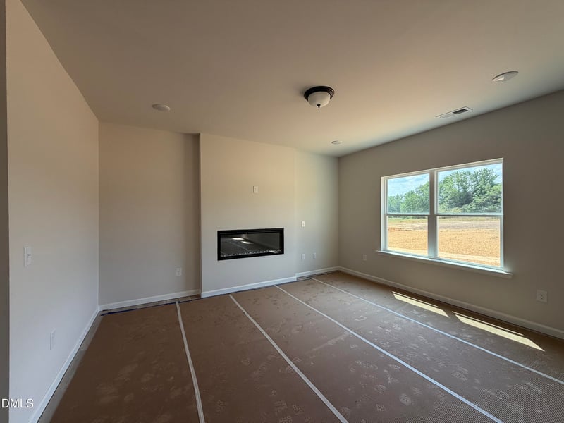 160 Smith Farms Dr, Lillington, NC 27546
