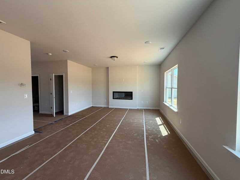 160 Smith Farms Dr, Lillington, NC 27546