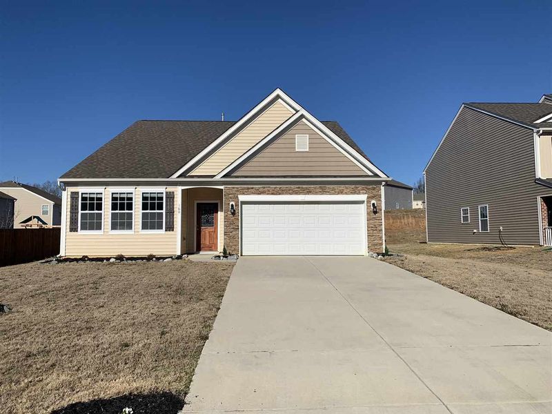 160 Solstice Dr, Haw River, NC 27258