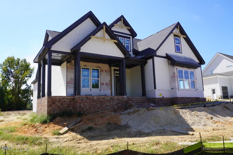 160 Summerlin Dr, Archer Lodge, NC 27527