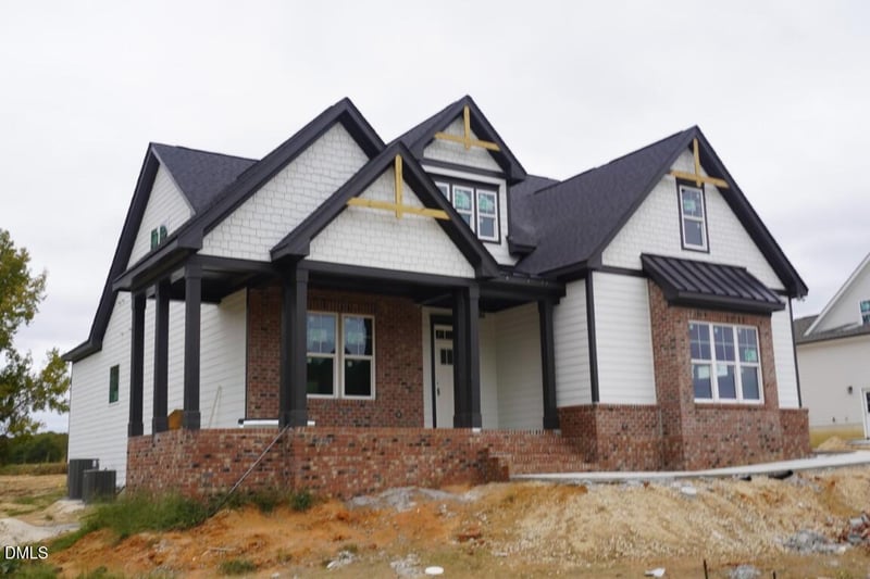 160 Summerlin Dr, Archer Lodge, NC 27527
