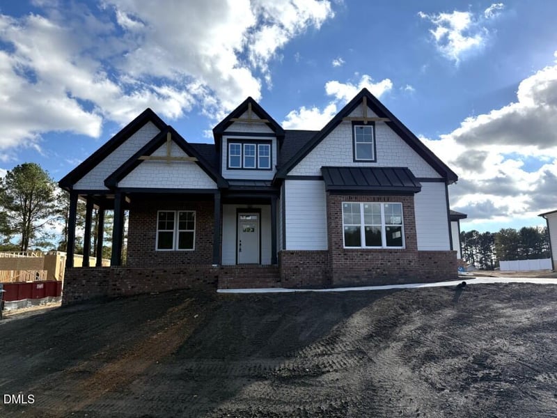 160 Summerlin Dr, Archer Lodge, NC 27527