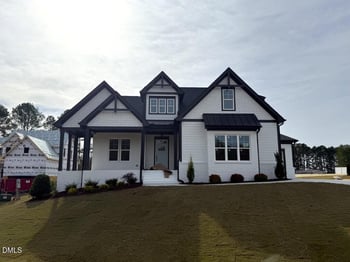 160 Summerlin Dr, Archer Lodge, NC 27527