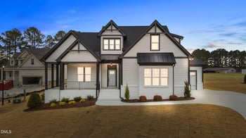 160 Summerlin Dr, Clayton, NC 27527