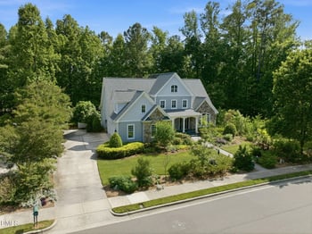 160 Tramore Dr, Chapel Hill, NC 27516