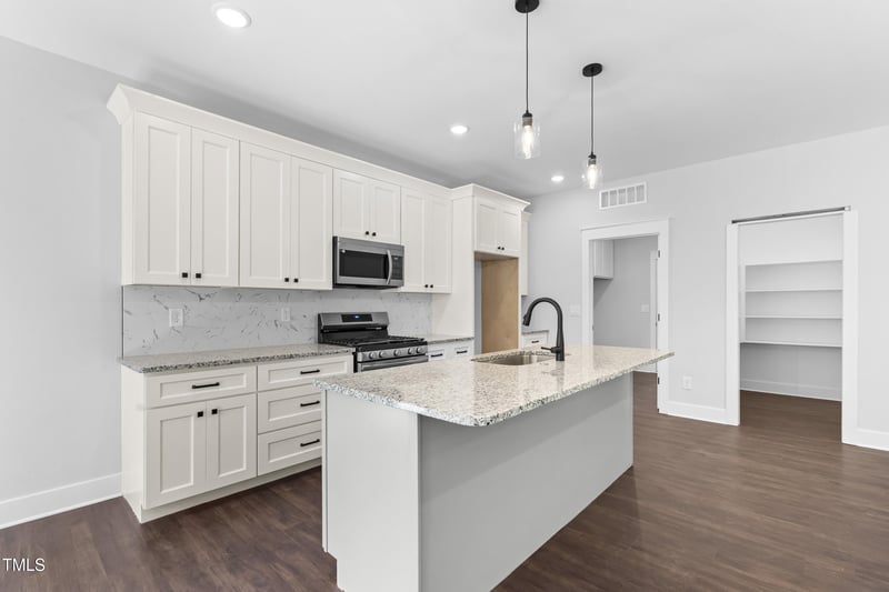 160 Vast View Way, Youngsville, NC 27596