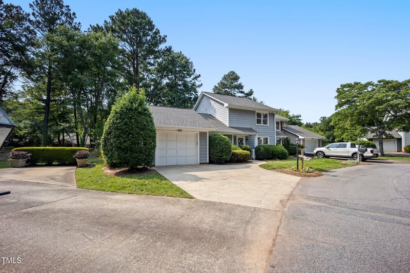1600 Budwood Dr, Raleigh, NC 27609