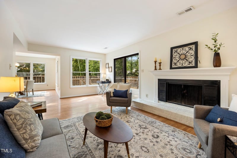 1600 Budwood Dr, Raleigh, NC 27609