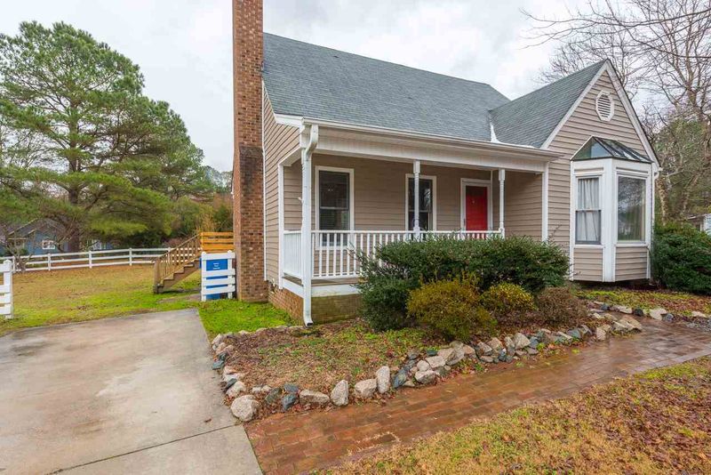 1600 N Juniper Ct, Fuquay Varina, NC 27526