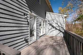 1600 Oakland Hills Way, Raleigh, NC 27604