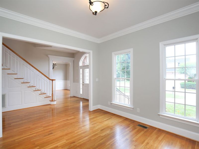 1600 Stannard Trl, Raleigh, NC 27612