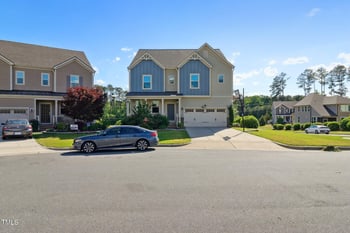 1600 Tinos Overlook Way, Apex, NC 27502