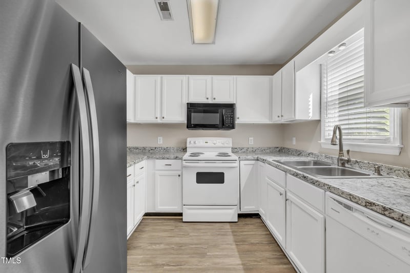 1600 Township Cir, Raleigh, NC 27609