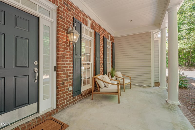 1600 Valley Creek Dr, Hillsborough, NC 27278