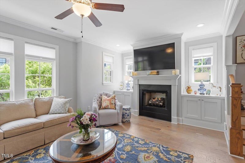 1601 Bowery Dr, Raleigh, NC 27607