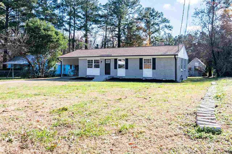 1601 Bruce Cir, Raleigh, NC 27603
