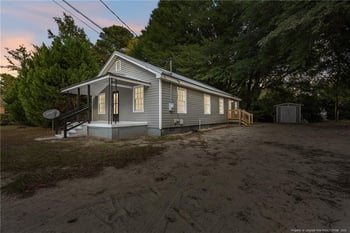 1601 Camden Rd, Fayetteville, NC 28306