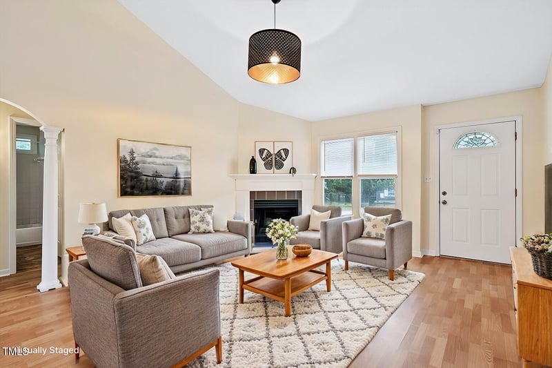 1601 Entheos Ln, Raleigh, NC 27610