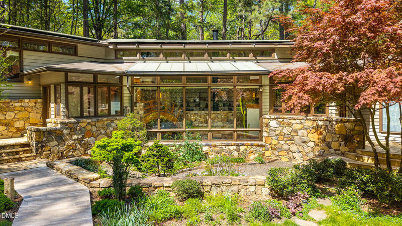 1601 Halifax Rd, Chapel Hill, NC 27514
