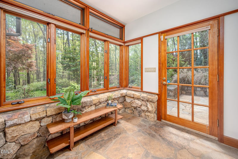 1601 Halifax Rd, Chapel Hill, NC 27514