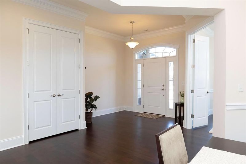 1601 Hasentree Villa Ln, Wake Forest, NC 27587