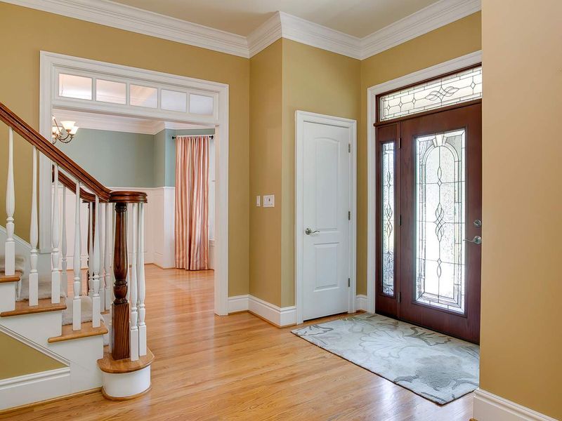 1601 Liatris Ln, Raleigh, NC 27613