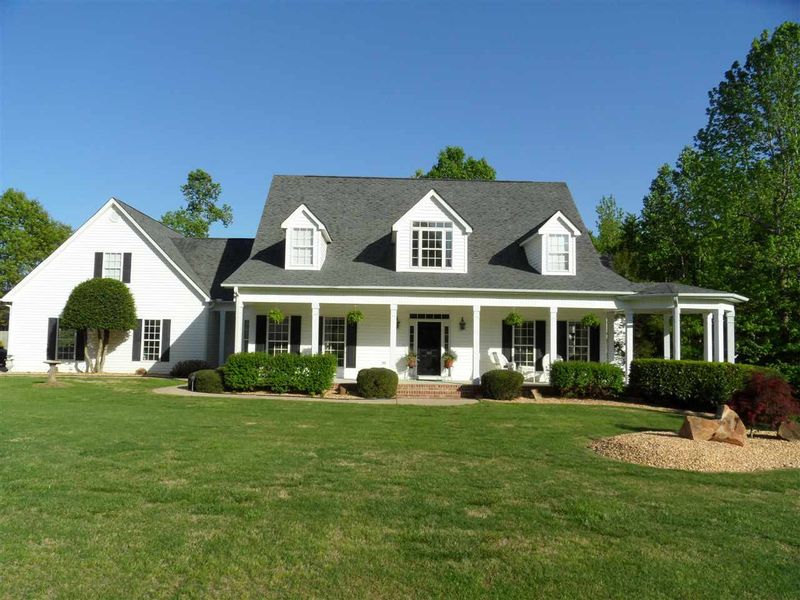 1601 Red Brick Rd, Garner, NC 27529