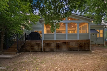 1601 Wood Spring Ct, Raleigh, NC 27614
