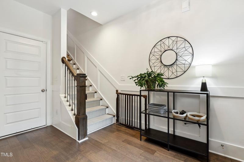 1602 Bowery Dr, Raleigh, NC 27607