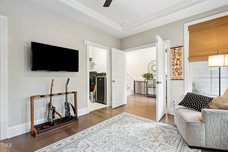 1602 Bowery Dr, Raleigh, NC 27607