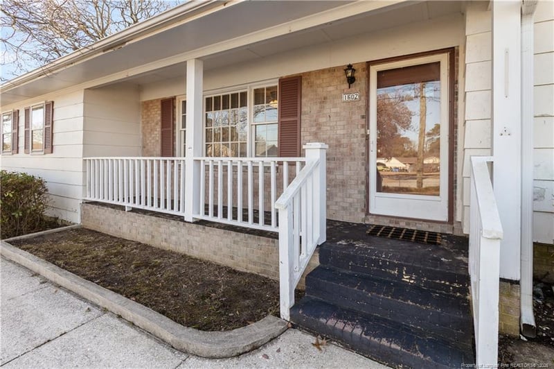 1602 Camelot Dr, Fayetteville, NC 28304