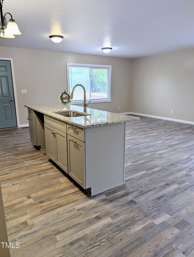 1602 Fairground Rd, Dunn, NC 28334