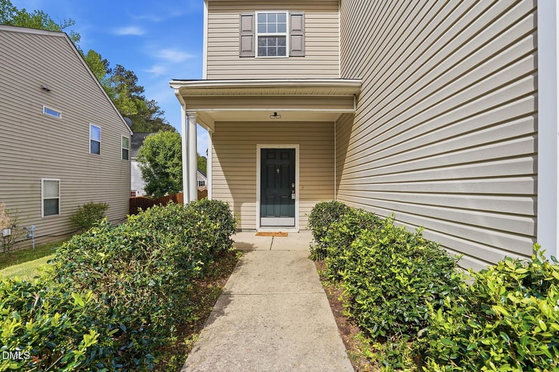 1602 Flowering Peach Trl, Raleigh, NC 27610