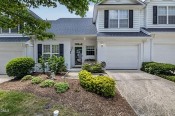 1603 Poets Glade Dr, Apex, NC 27523