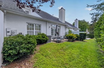 1603 Poets Glade Dr, Apex, NC 27523