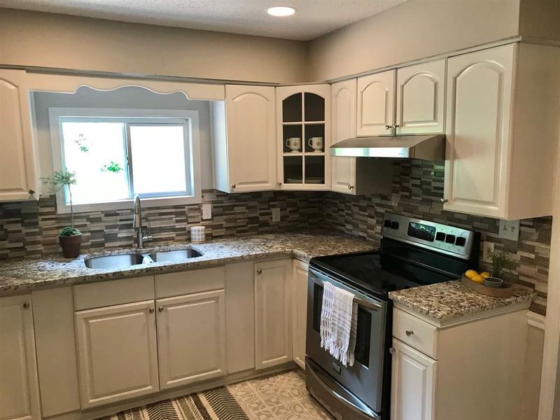 1603 Sycamore Dr, Garner, NC 27529