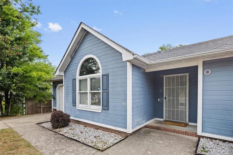 1603 Winnabow Dr, Fayetteville, NC 28304