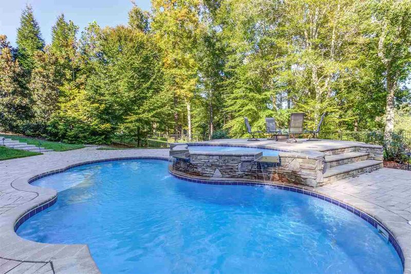 1604 Barony Lake Way, Raleigh, NC 27614