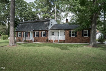 1604 Brunswick Dr, Dunn, NC 28334