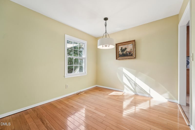 1604 Burnley Dr, Cary, NC 27511