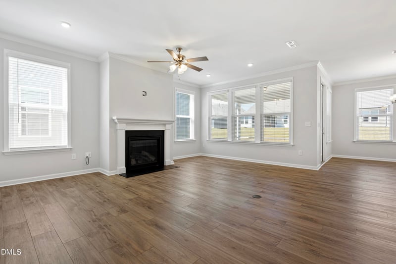 1604 Hillstar St, Fuquay Varina, NC 27526